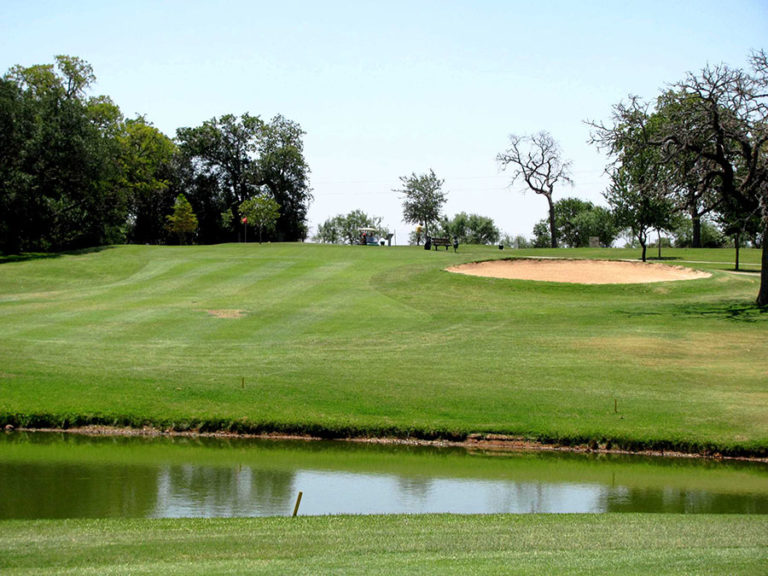 nearby lady bird johnson golf course 768x576